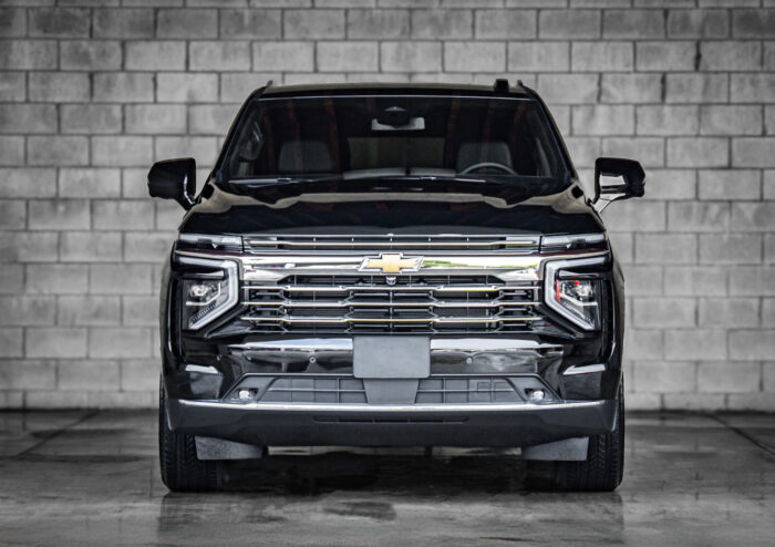 Chevy Suburban LT - Image 2