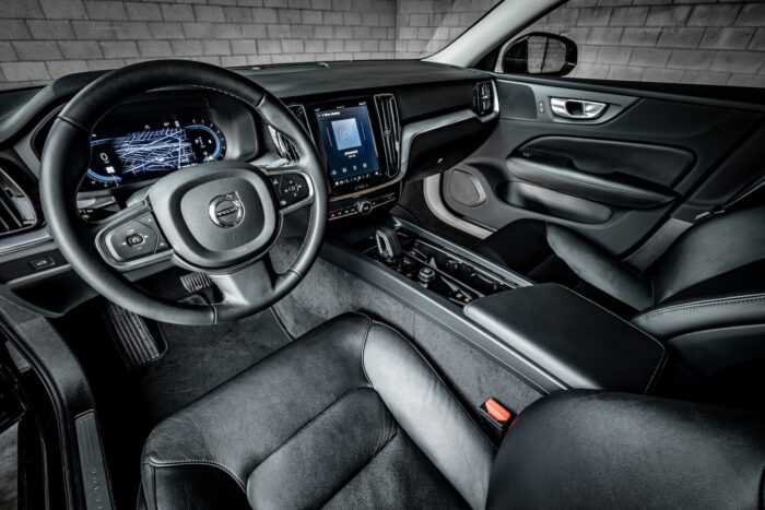 Volvo S60 - Image 4